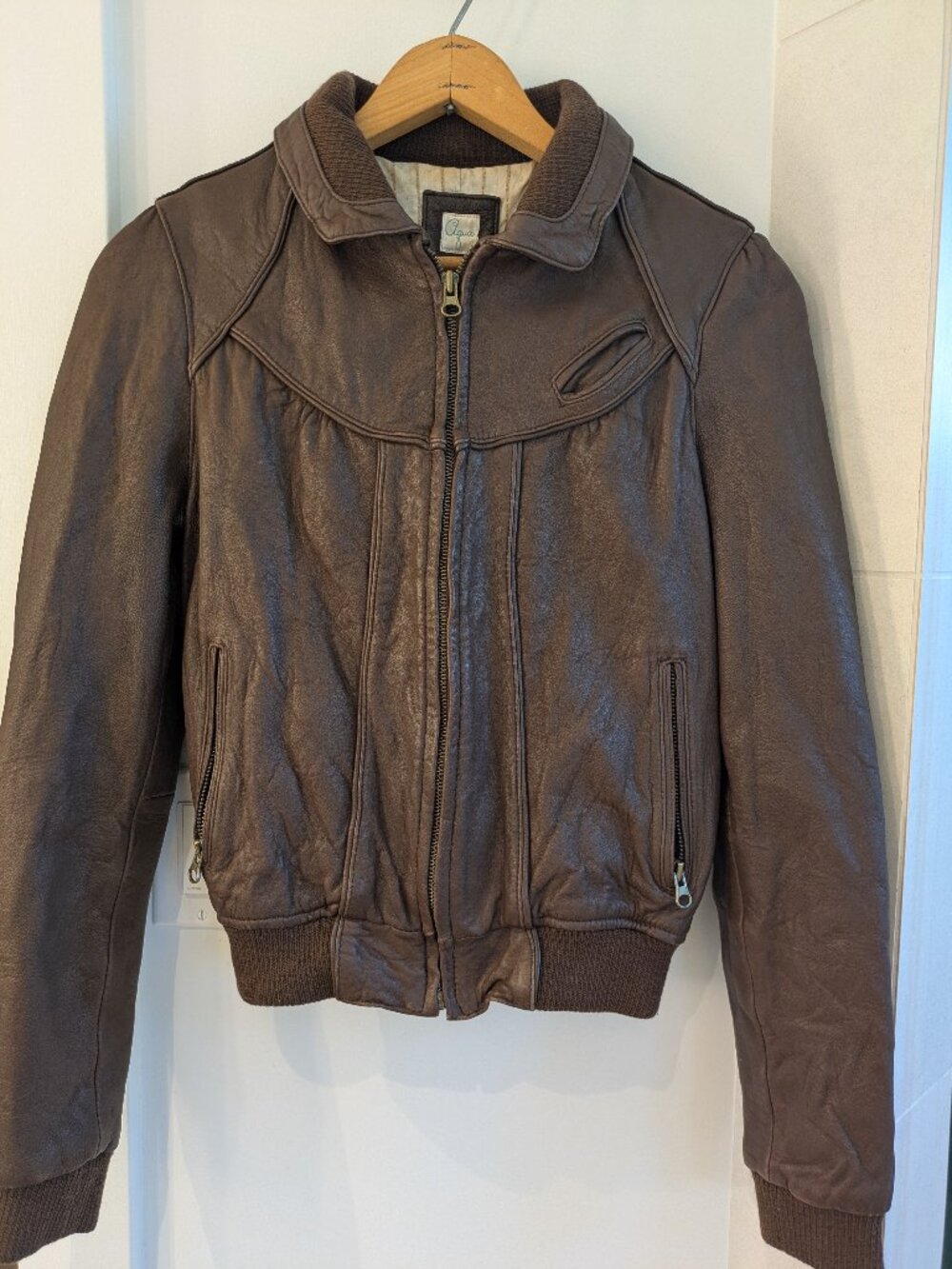 Aqua brand brown leather bomber jacket Size S Vintage & Contemporary.